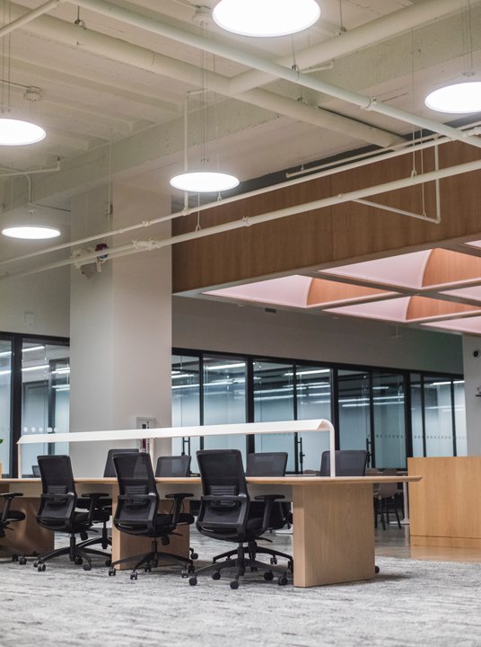 Limpeza profissional de superfícies interiores